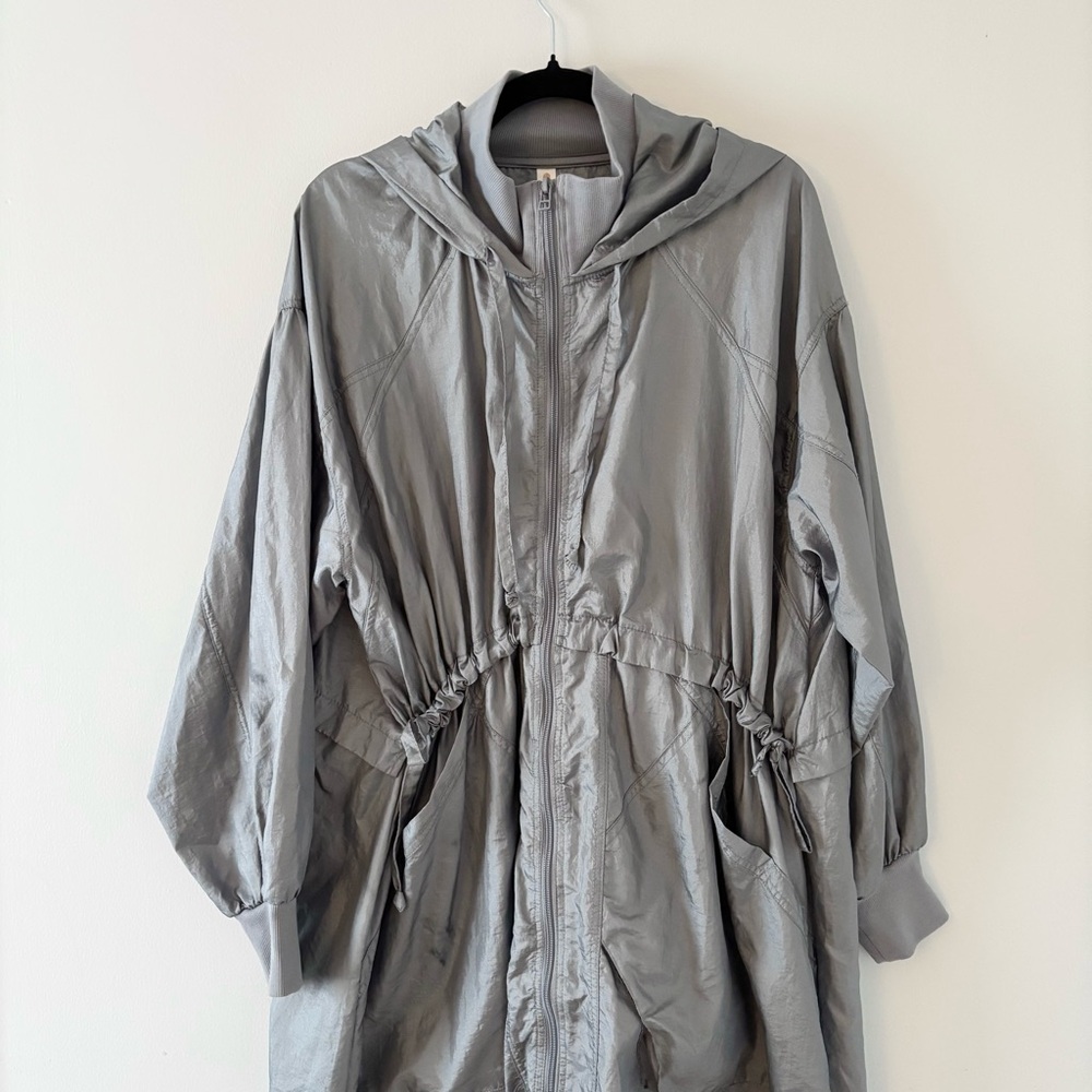 Daily Practice Lightweight Drawstring Jacket Pock… - image 3